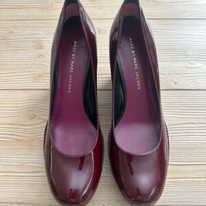 Marc by Marc Jacobs Burgundy Patent Leather Wedge Pumps – US 9.5 (EU 39.5)